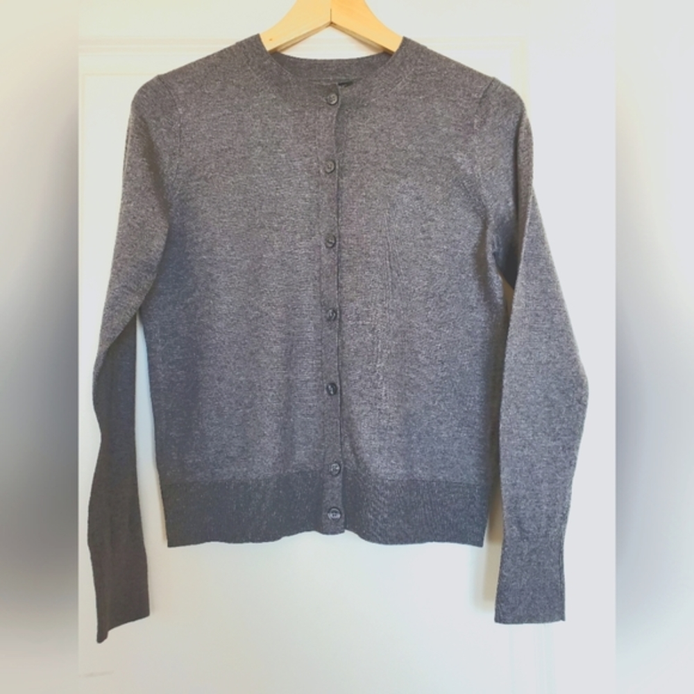 Banana Republic Factory Gray Button-Front Women's Cardigan